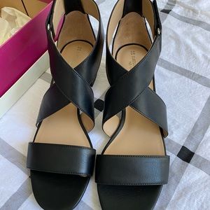 *NIB* Naturalizer Adele Smooth Black Heeled Sandal, US 10M